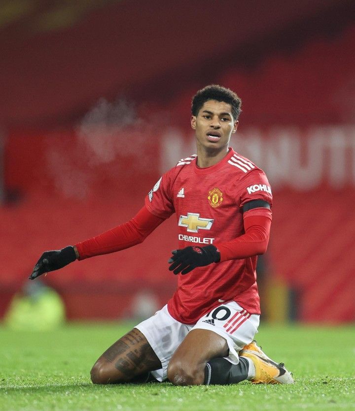 Marcus Rashford set to return to Manchester United after Barcelona decline permanent deal